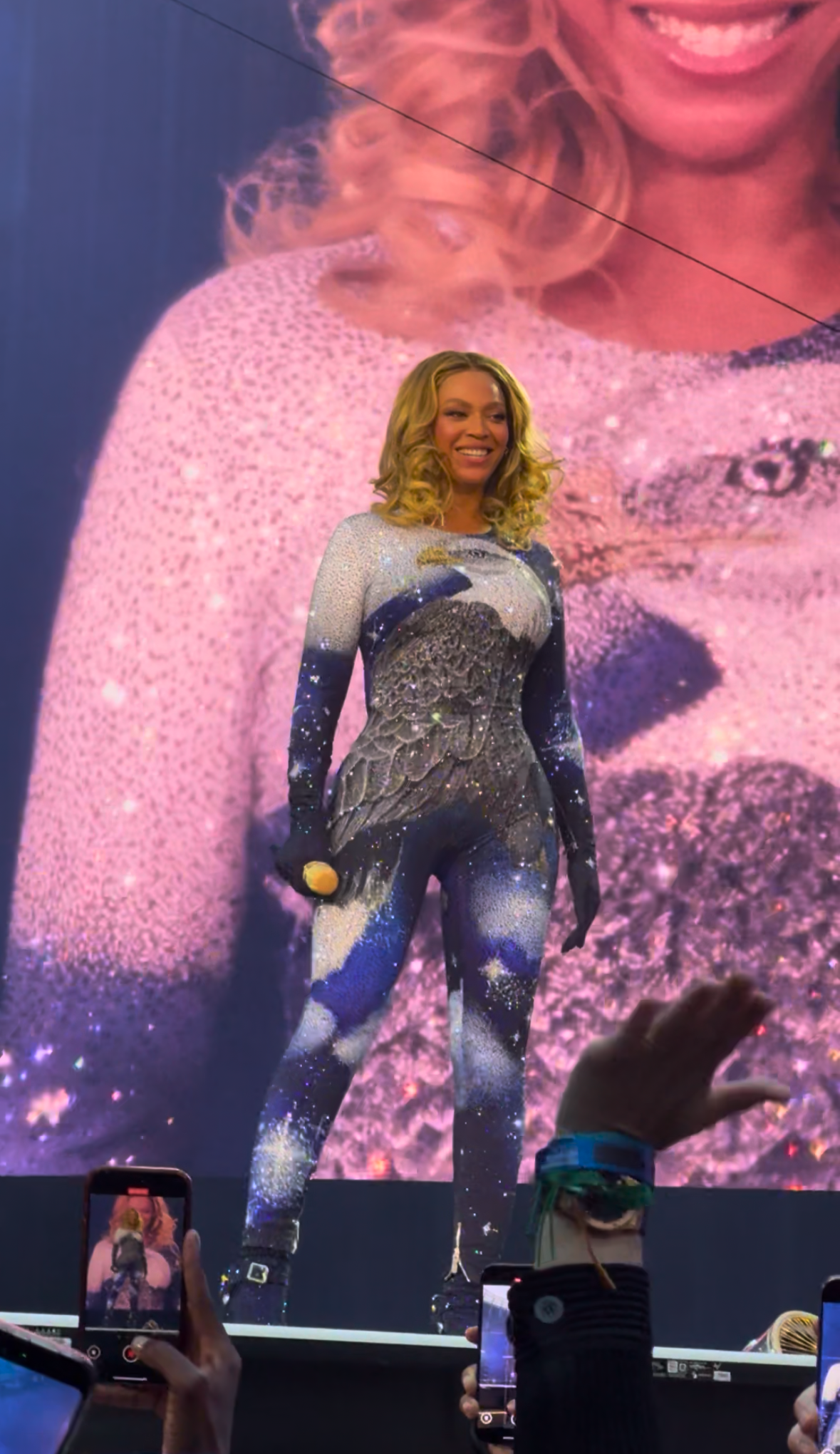 Beyoncé on stage during the Cowboy Carter Tour in a rhinestone eagle bodysuit — concert outfit inspiration photographed from Night 5 in London.
